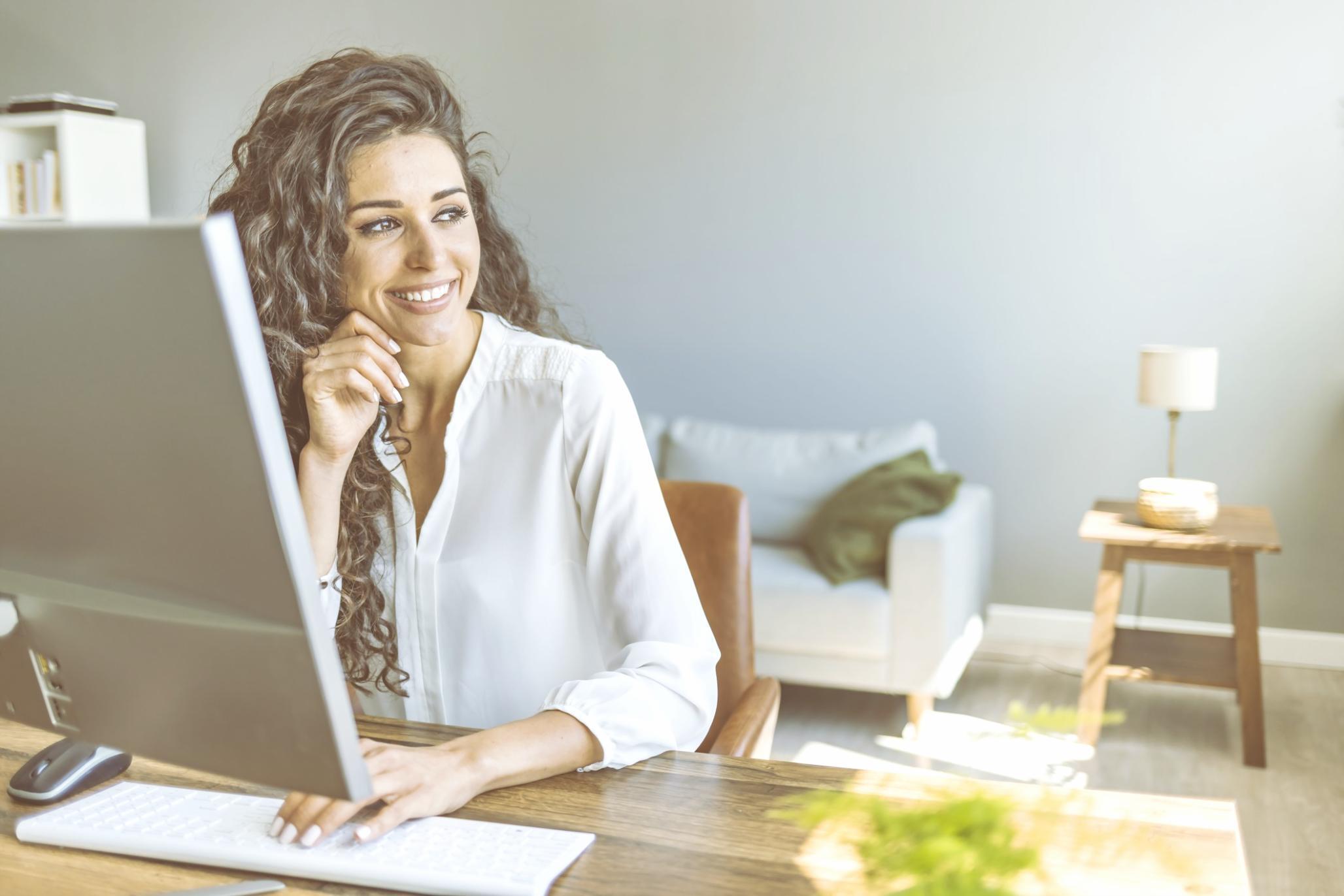 KnowHuvia finansal hedef takibi eğitim platformu